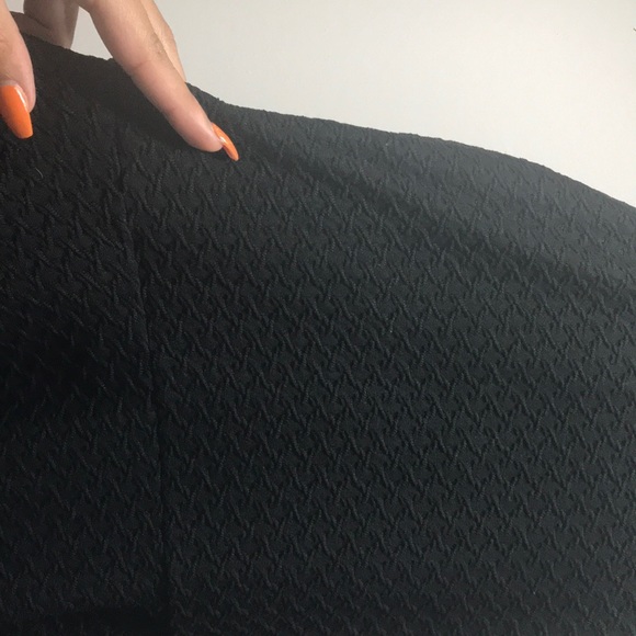 LBD - Picture 2 of 3